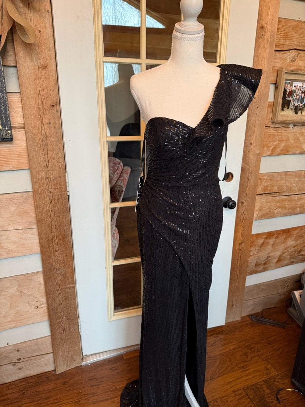 NEW Prom One-Shoulder Black Sequin Dress JVN 4
